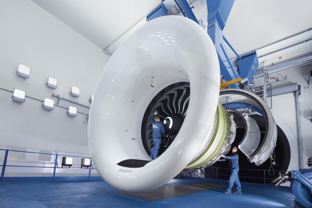 【アウトレット☆送料無料】 GE90 12-year signs Maintenance MTU contract United with コレクション