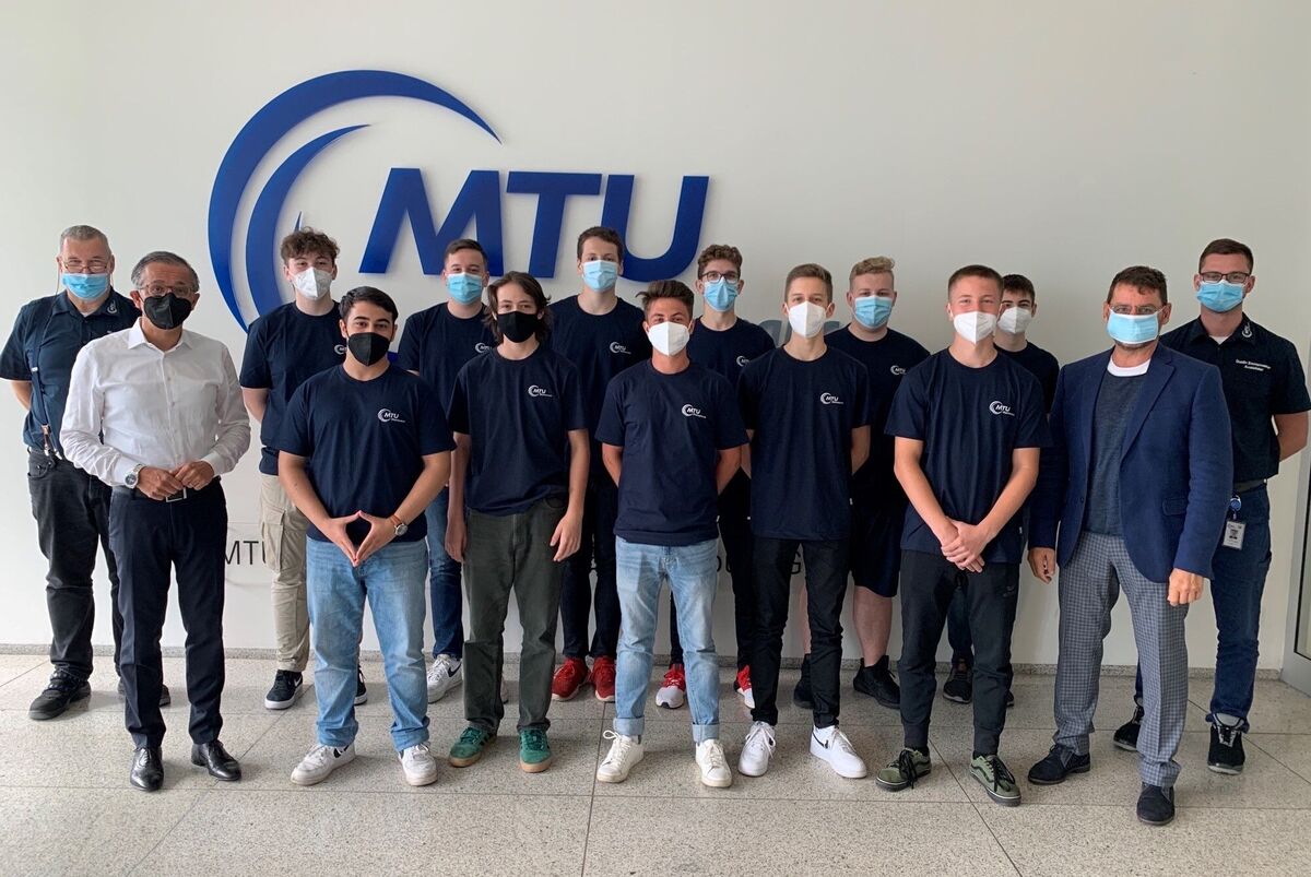 Ausbildungsstart Bei Der MTU Maintenance Berlin Brandenburg MTU Aero 